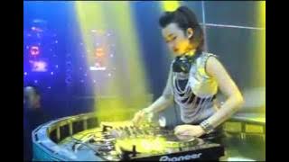 DJ Sakitnya Tuh Disini  Merana ( BINTANG TAMVAN )