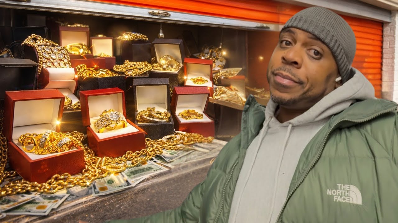 I found GOLD inside this TEN DOLLAR storage unit!