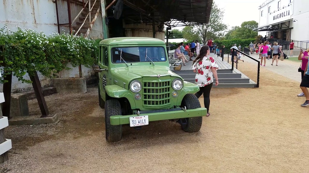 camera iphone 8 plus apk 1953 Willys Truck Jeep at Magnolia Market at the Silos, Chip & Joanna Gaines, Waco, Texas