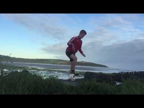 Video: Eerste Record Van Laminaria Ochroleuca Bachelot De La Pylaie In Ierland In Béal An Mhuirthead, County Mayo