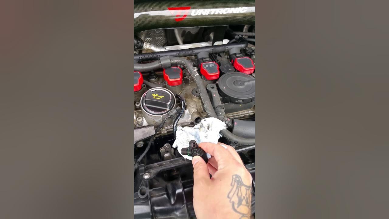 How to replace Camshaft Position Sensor on a Volkswagen MK5 MKV 2.0t