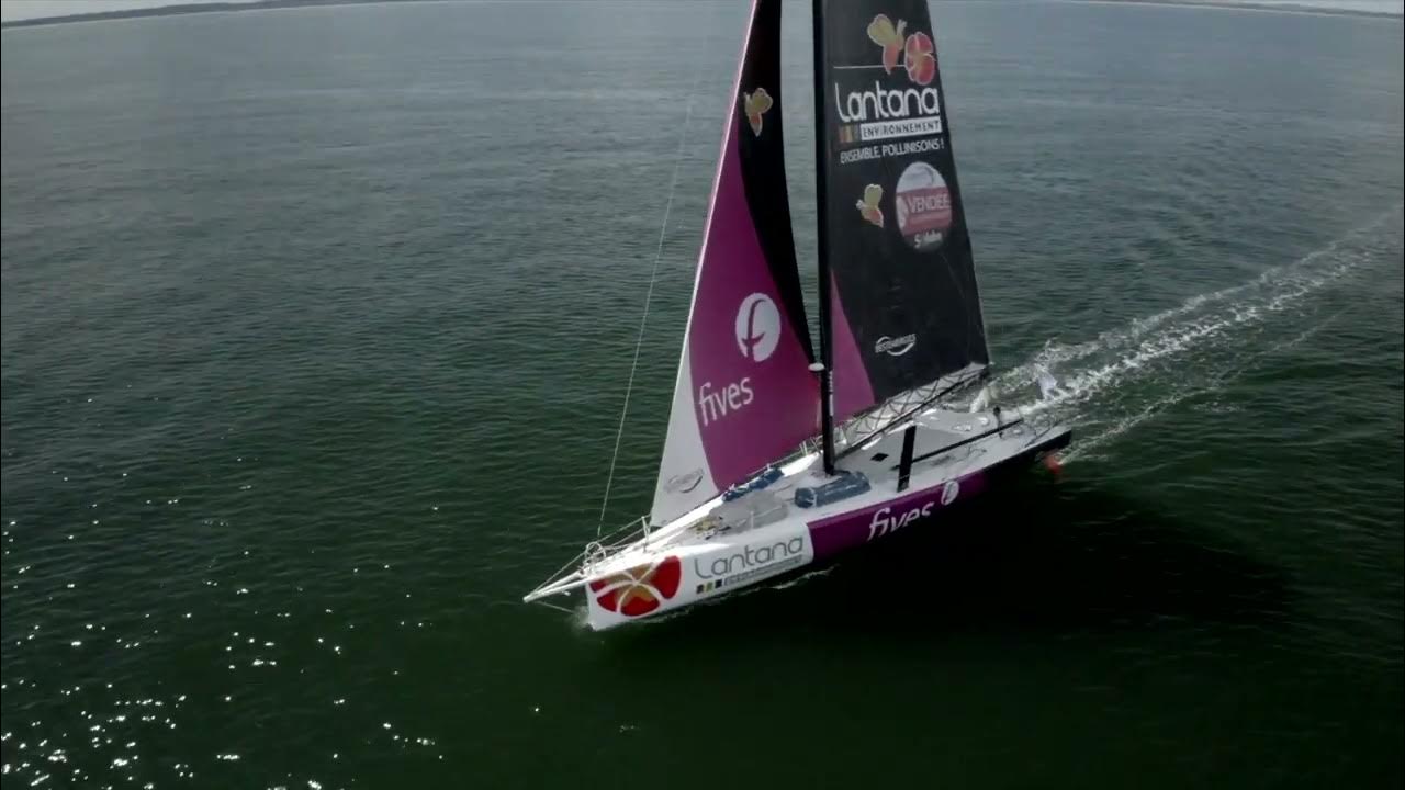 Vendée Globe 2024 Navigation en mer de l'Imoca Fives Lantana