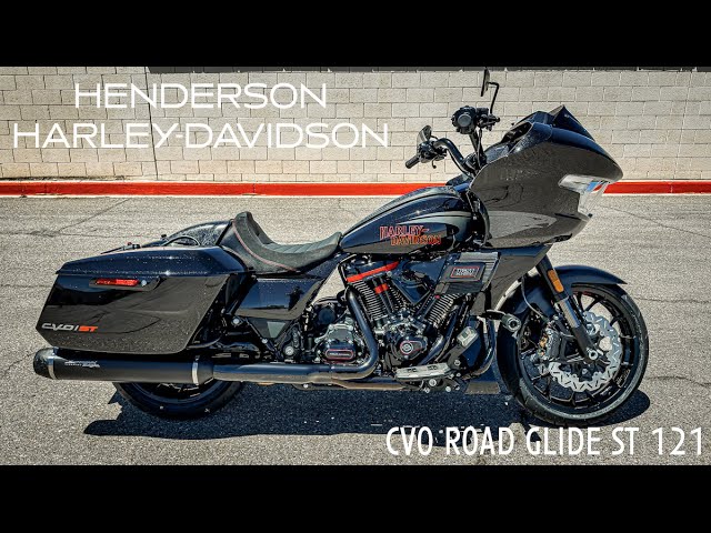 2024 Harley-Davidson FLTRXSE CVO Road Glide ST 121 in Vivid Black
