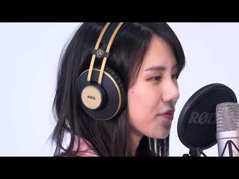 YouTubeで何芸娜 Una Ho【無愛成人長大 When I was a liittle girl】One take版を視聴