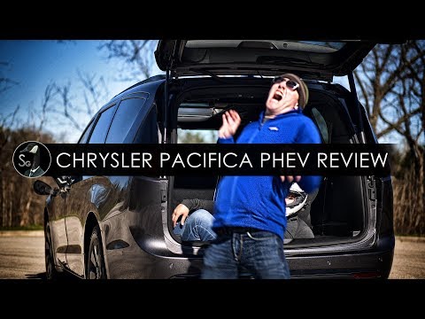 2019 Chrysler Pacifica PHEV Review | Players Only