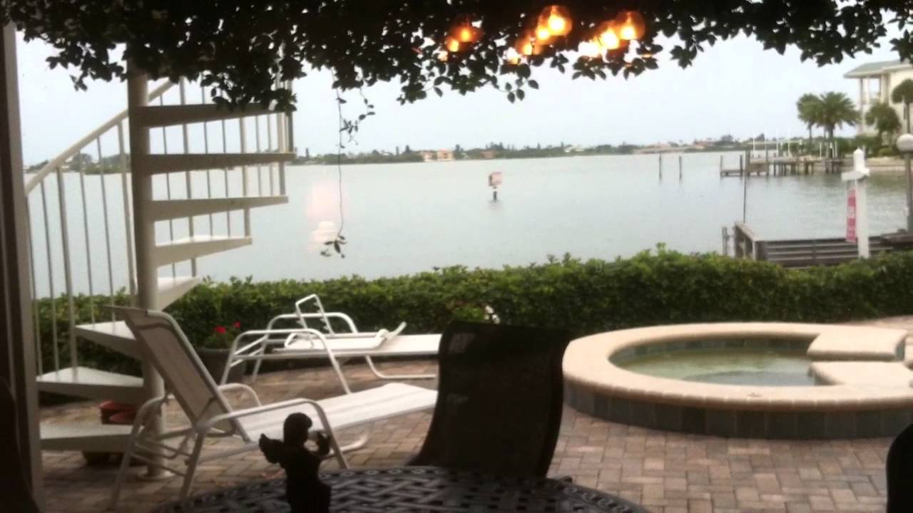 Harbor Bluffs Waterfront Home 302 Buttonwood Lane, Largo, FL PART 1