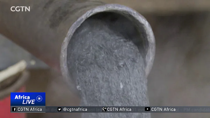 Entrepreneur transforms plastic waste into construction materials