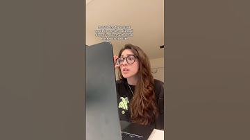 Not the smartest decision… #studentlife #studentproblems #meme #slideooai #essaywriting #studytok