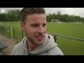Hoe de woningnood dit voetbalteam raakt | Het Elftal #4