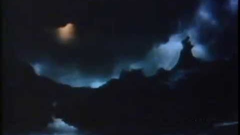 Flying E.T. the Extra-Terrestrial  John Williams   Steven Spielberg - 1983 🎥