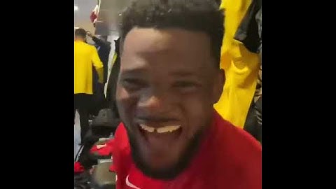 Malatyaspor'lu Futbolcular - Fenerbahçe (3-0) Lık Galibiyet Sonrası Soyunma Odası :-))))