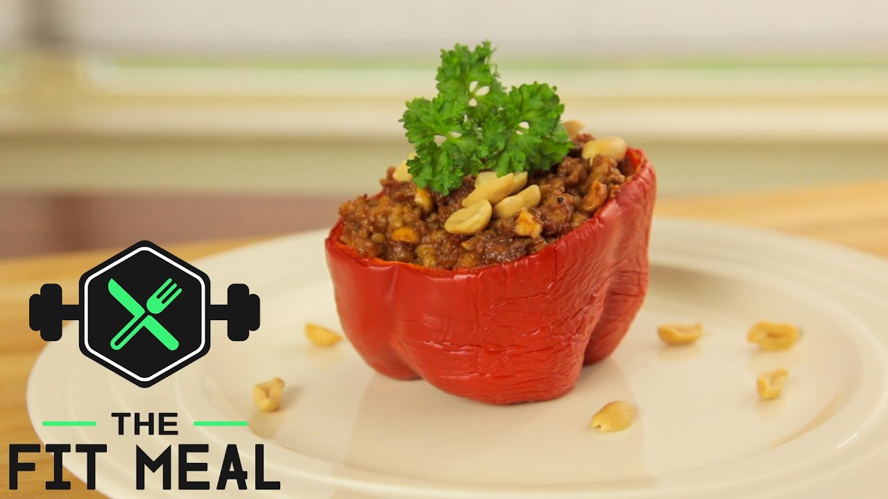 Delicious Peanut/Salsa Chicken Filled Bell Pepper (High-Protein)