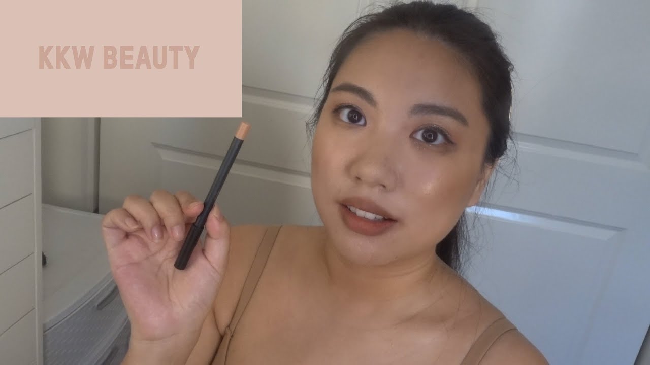 For today's video, I am doing a lip swatch on 10 KKW Beauty lip lin...