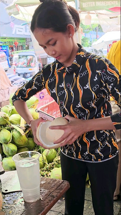 Amazing! Cambodian Girls Coconut Fruit Cutting Skills
