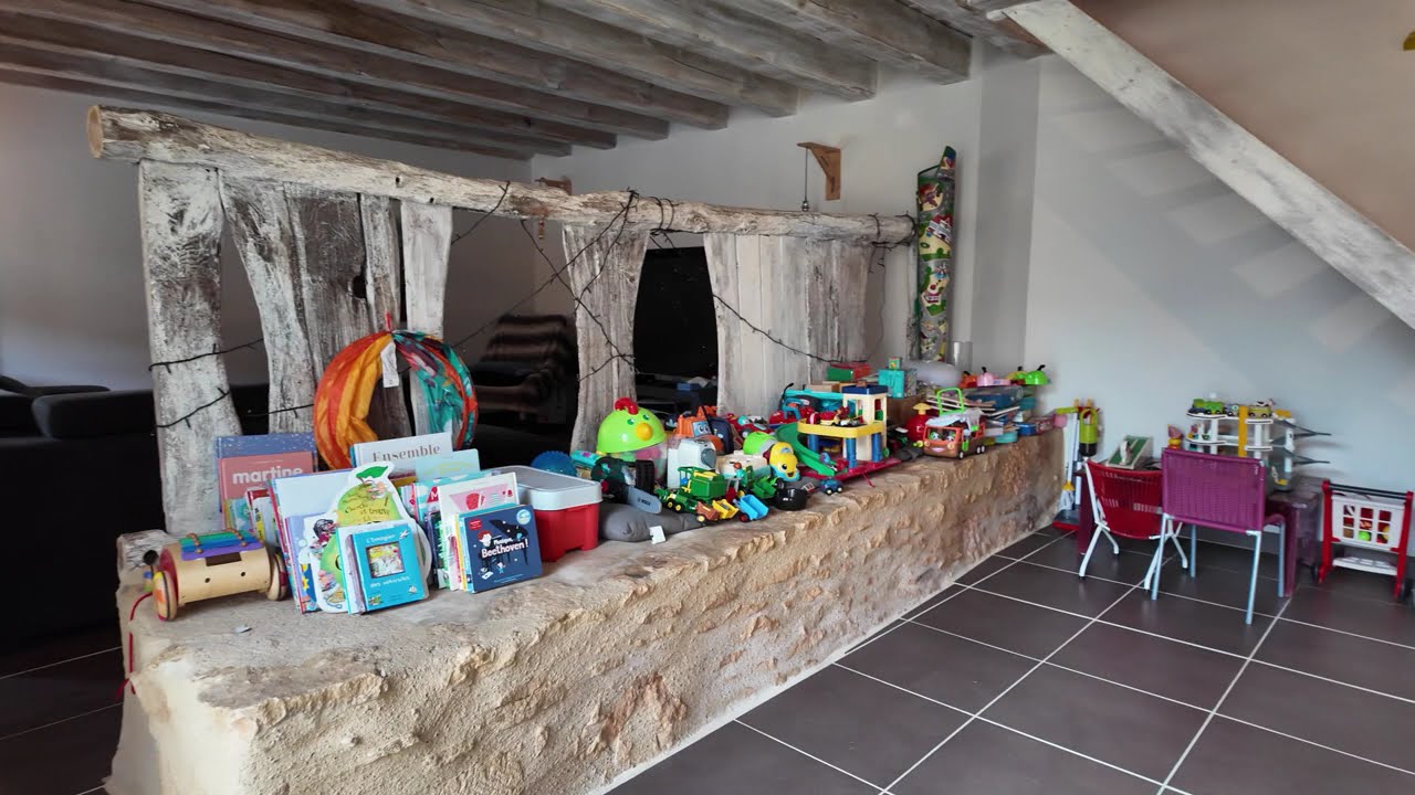 Maison de village avec jolie jardin