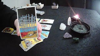 Download Lagu MEDIA QUESTIONS TRUMPS HEALTH, JOHNSON OUT, VENEZULA, POPE LEO, TN, GREEN CARD, Political Tarot, Tru MP3