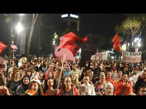 A do të masivizohet protesta në shesh? / Analistët nxjerrin skenarët