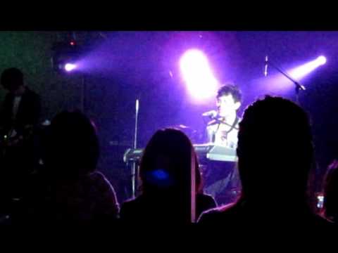 IO BAND-Broken