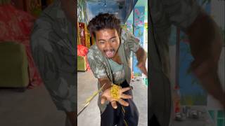 Haat Me Garam Garam Maggi De Diya 🙄😂😁 #funny #viral#shorts