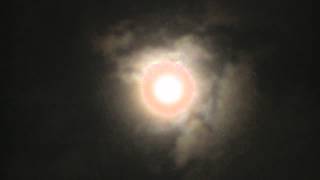 Blood Moon - Strange cloud movement