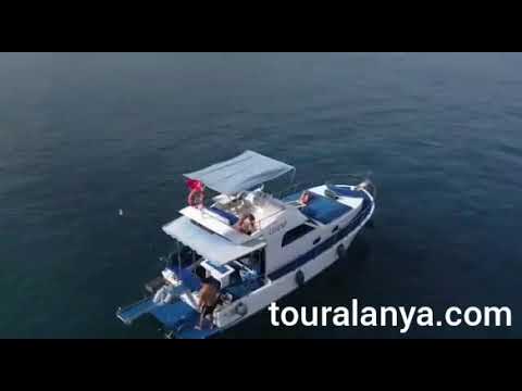 Video: So Mieten Sie Eine Yacht