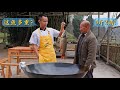 厨师长分享5斤大鲤鱼的红烧做法，50斤的大铁锅操作不是很方便，但味道很赞(请打开cc字幕看字幕)