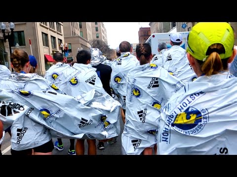 Vídeo: Sobreviventes Do Divórcio Na Maratona De Boston