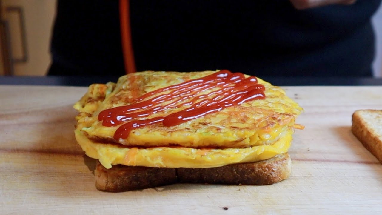 Korean street toast (egg & cabbage toast) Easy toastie YouTube