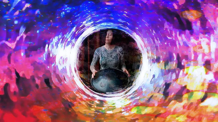 Falling Inward - Janis Wilson Hughes - RAV Vast, U...