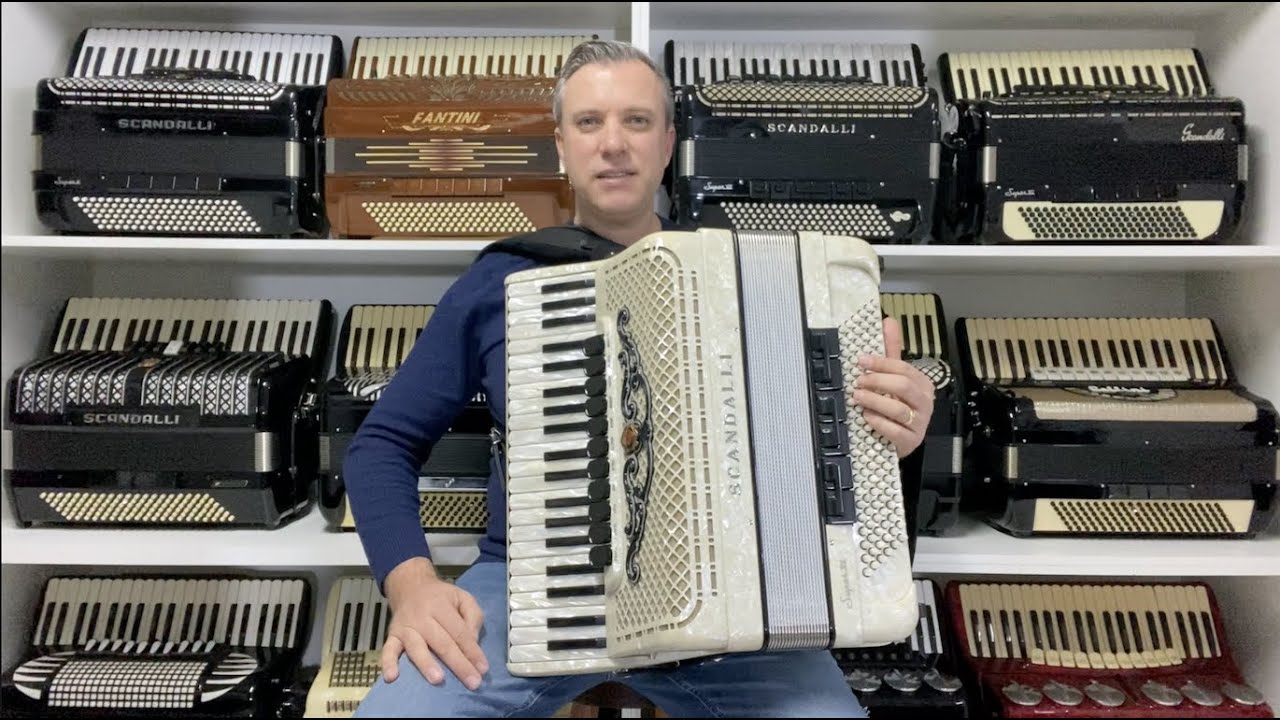 Acordeon Scandalli Super VI Cassoto Duplo Seminova 49 cm - Jeferson Oliveira