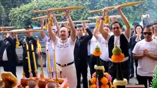 บรรยากาศงาน 28 ธันวาวันพระเจ้าตากสินมหาราช  ณ ศาลสมเด็จพระเจ้าตากสินมหาราชชาววัดอรุณ ประจำปี 2560/04