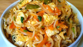 এভাবে নুডলস রান্না করলে সবাই বার বার এটাই খেতে চাইবে/Noodles recipe | Noodles Recipe Bangla/ Noodles screenshot 5