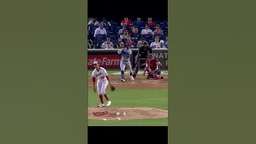 Francisco Lindor Gets Revenge On Steve Cishek