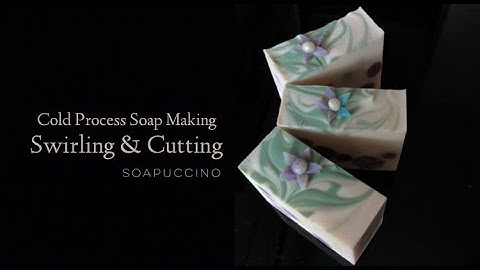 Swirling & Cutting Technique - Cold Process Soap Making