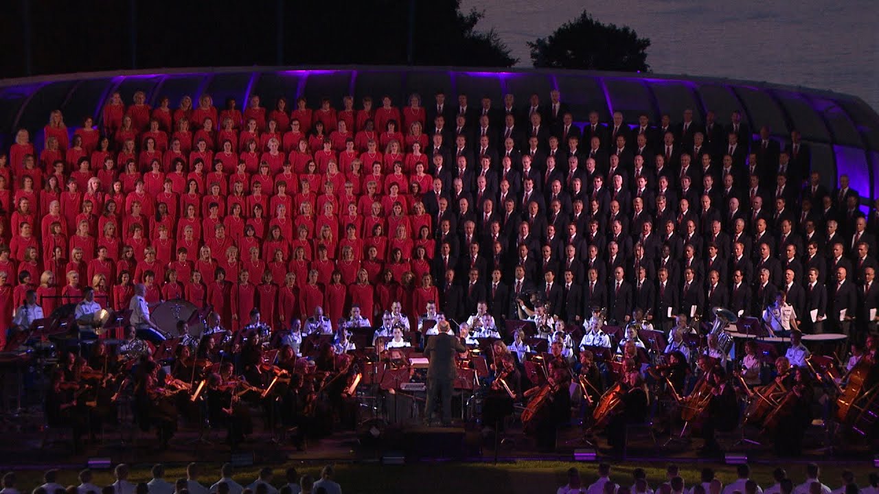 "Battle Hymn of the Republic" w/ the Mormon Tabernacle Choir LIVE from West Point | West P