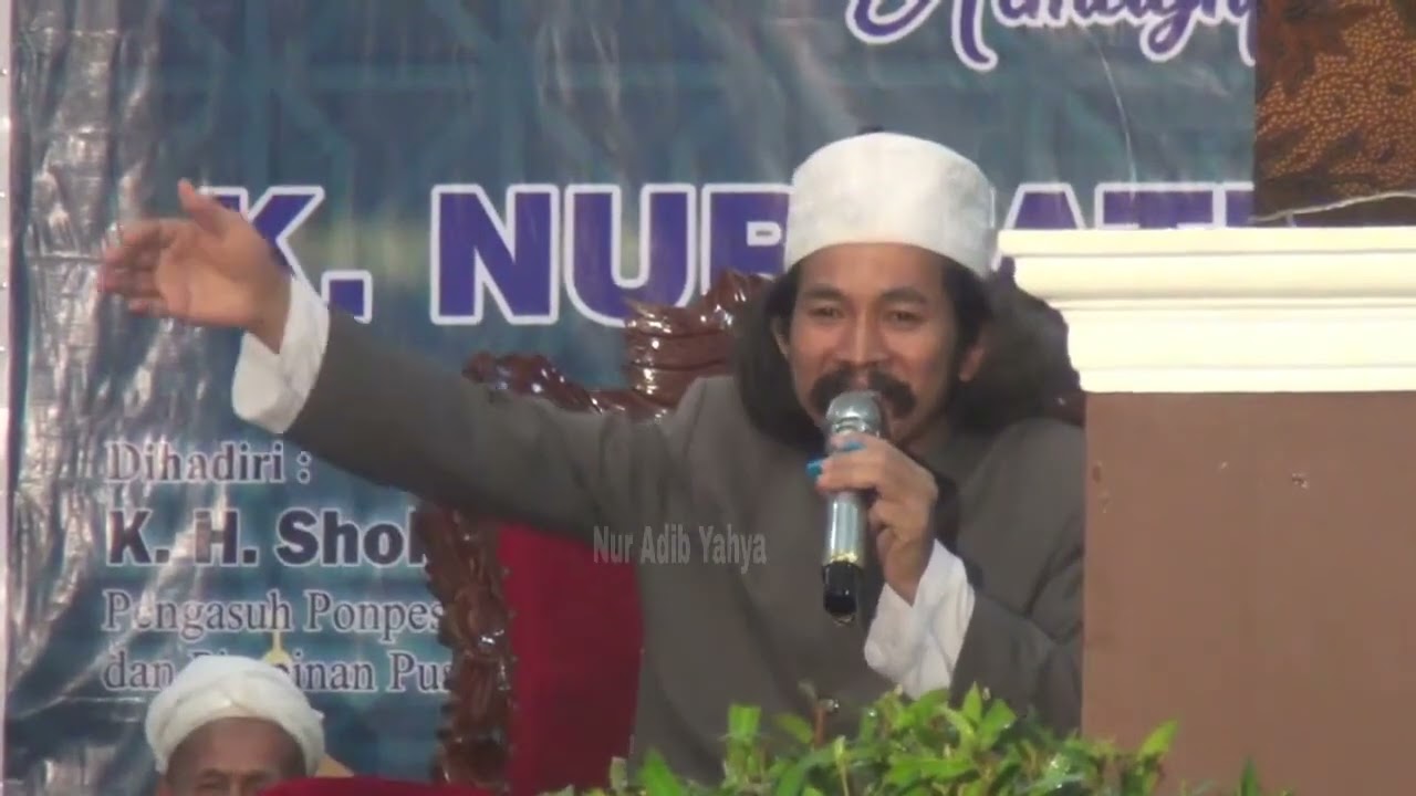 KH Mawardi Ponpes Sunan kalijaga Sragen   Maidhoh Hasanah   Haul Kyai Nur Fathoni Zein PPHQ Ngepreh