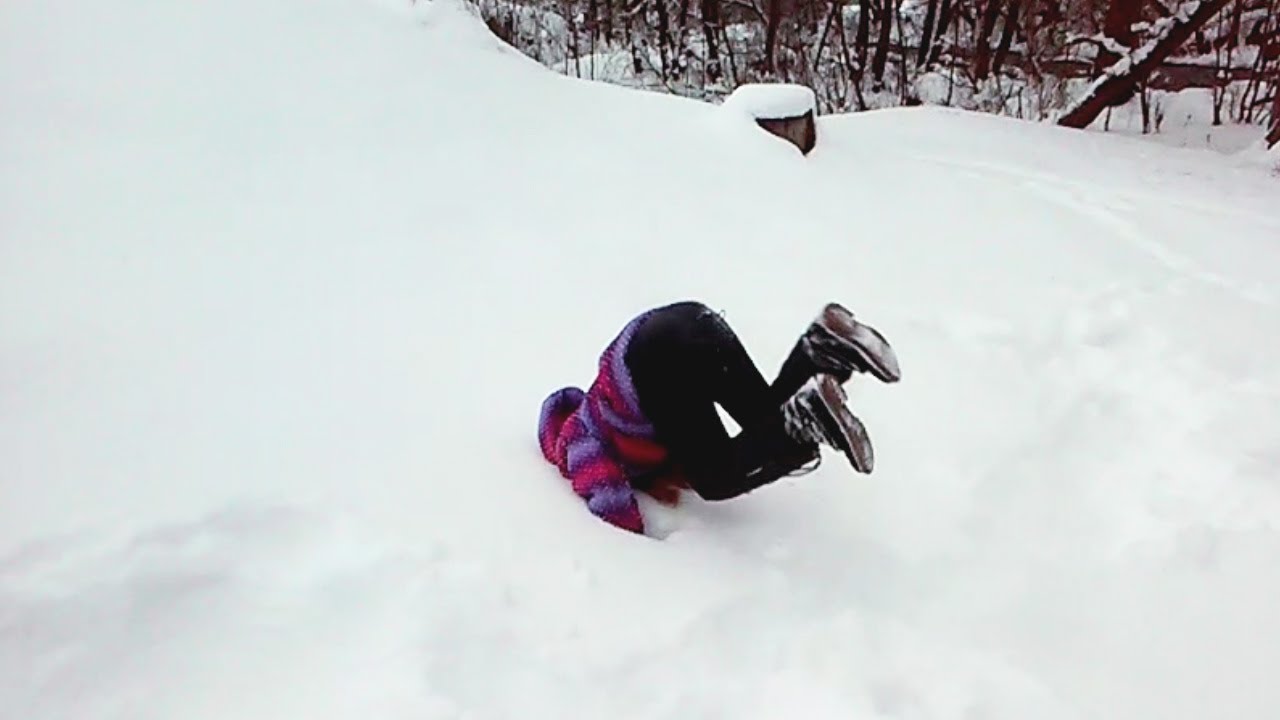 Головой в снег ногами