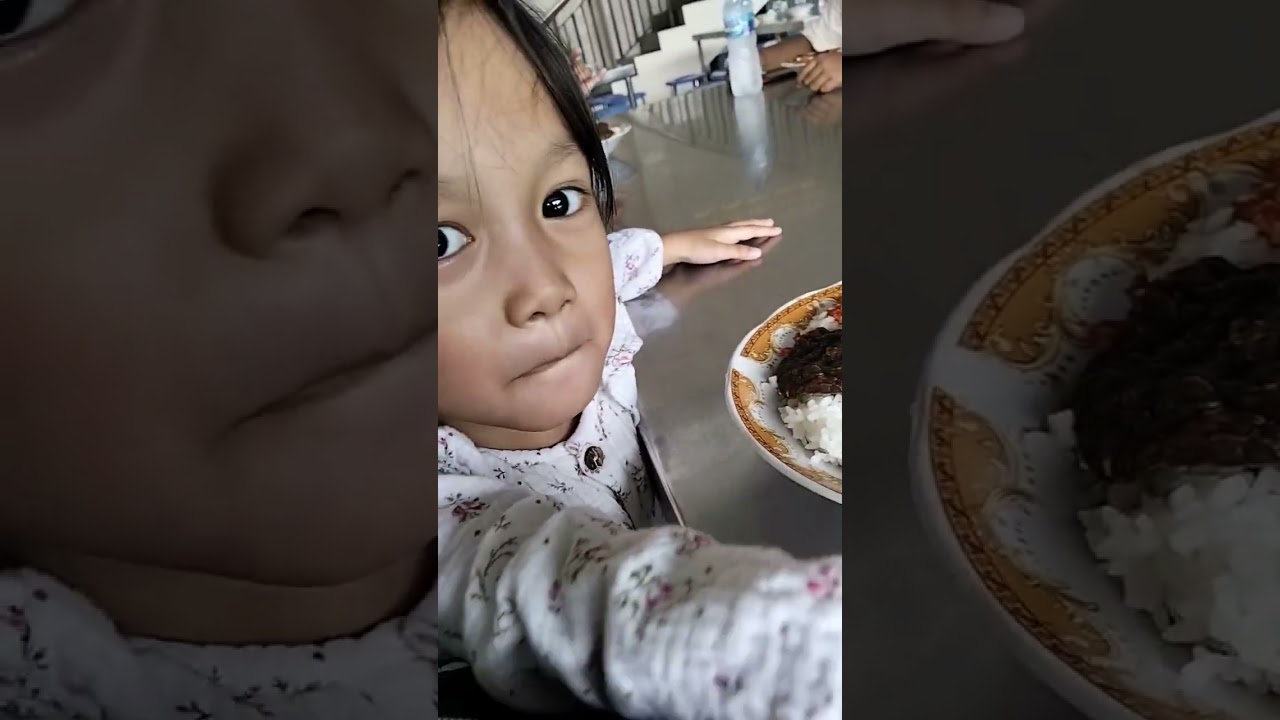 PENGEN JALAN-JALAN NAIK BUS KE MADURA 