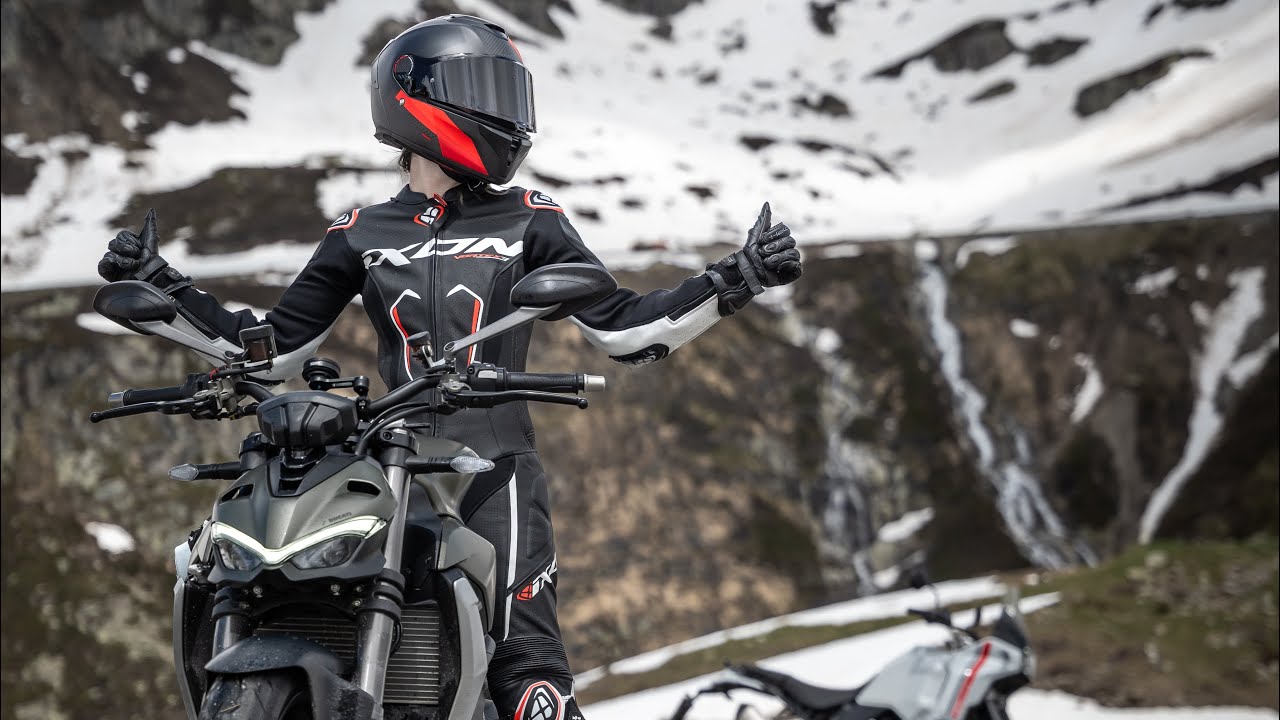 Euro MotoVlog Part 4! Switzerland Gadmer Pass completely closed and all to ourselves!! 😱🇨🇭