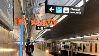 TTC Subway Line 2 Getting On Off And Riding Train 🚊