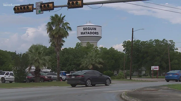 Texas school district temporarily closing schools due to staffing shortages amid COVID surge