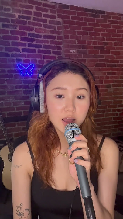 I’m super shy super shy 🙈 Super Shy - @NewJeans_official // denise