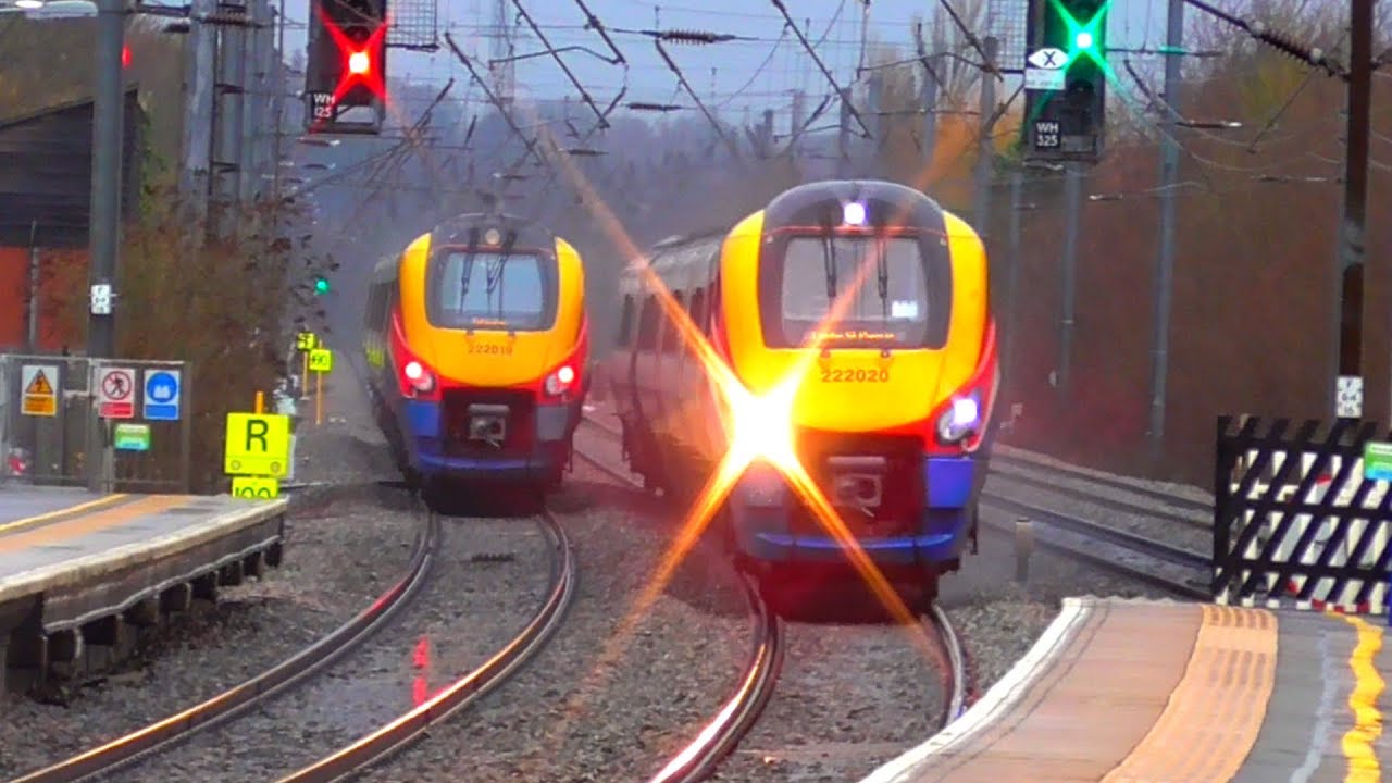 Trains at Flitwick, MML - 12/12/19
