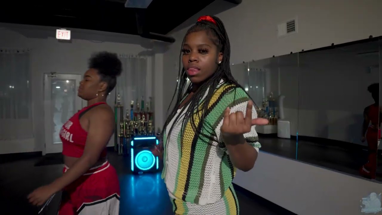 SHAKE IT TO THE MAX (Dance Video) – Jasmine Bianca Productions | Shot by LivefromSPOV