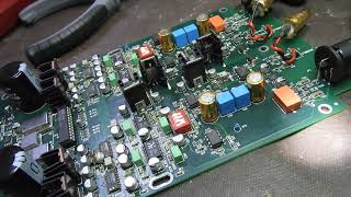 Wadia 861 - one of the best players ever with a very strange SMD capacitors "selective" leak fault