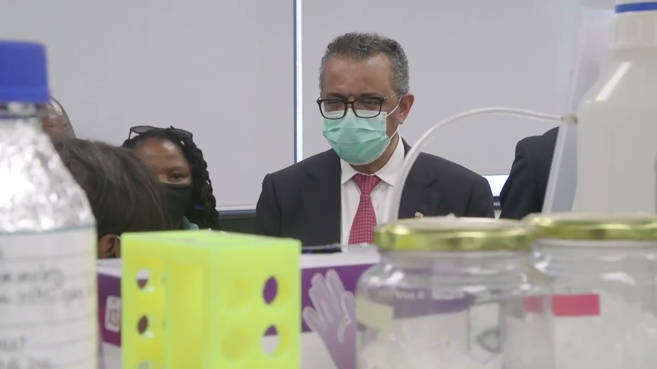Dr Tedros Ghebreyesus visits the Biomedical Research Institute based at Stellenbosch University