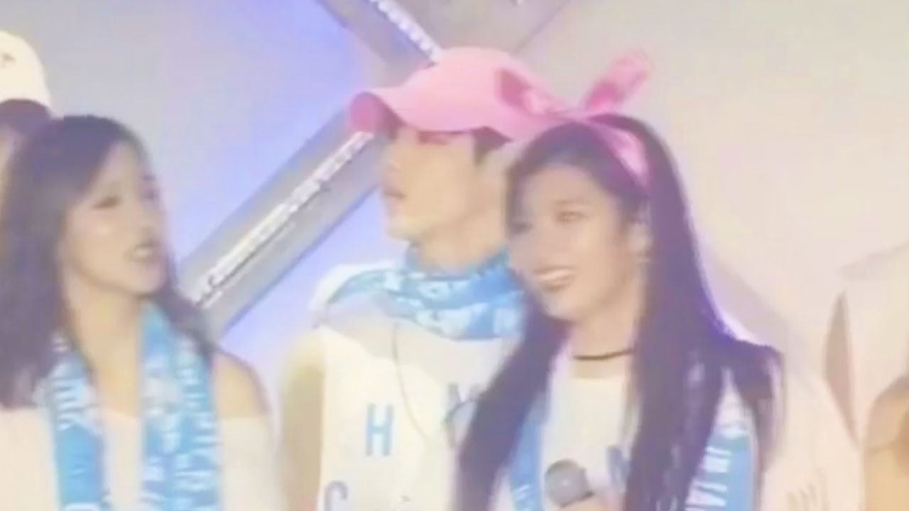 Mark ❤ Sana JYPN Japan Moments