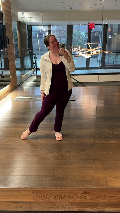 Do You Wear Underwear With Lululemon Pants? - Playbite