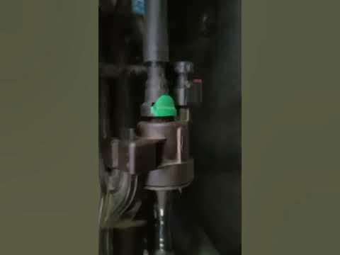 Chevy trax 2015 clicking engine noise - YouTube