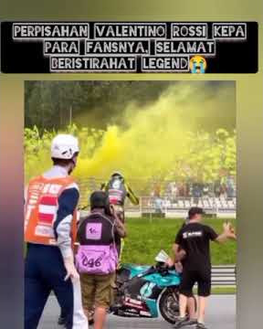 momen perpisahan Rossi kepada fans nya selamat beristirahat sang legend #Shorts
